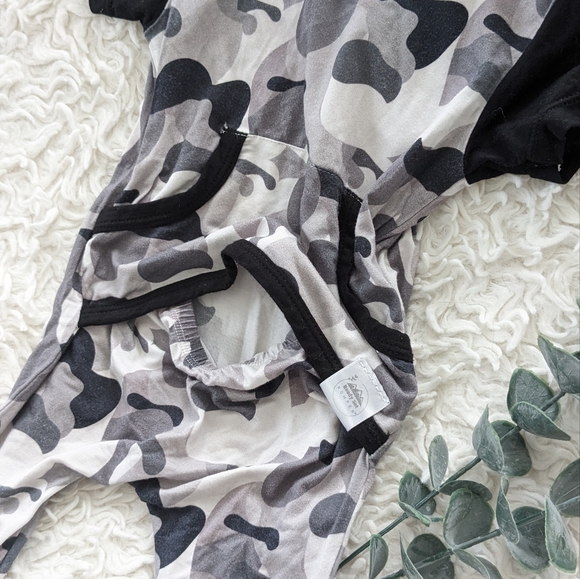 Ready Set Romper Camo 0-6 RSR - Picture 2 of 5